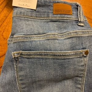 Straight leg Judy blue